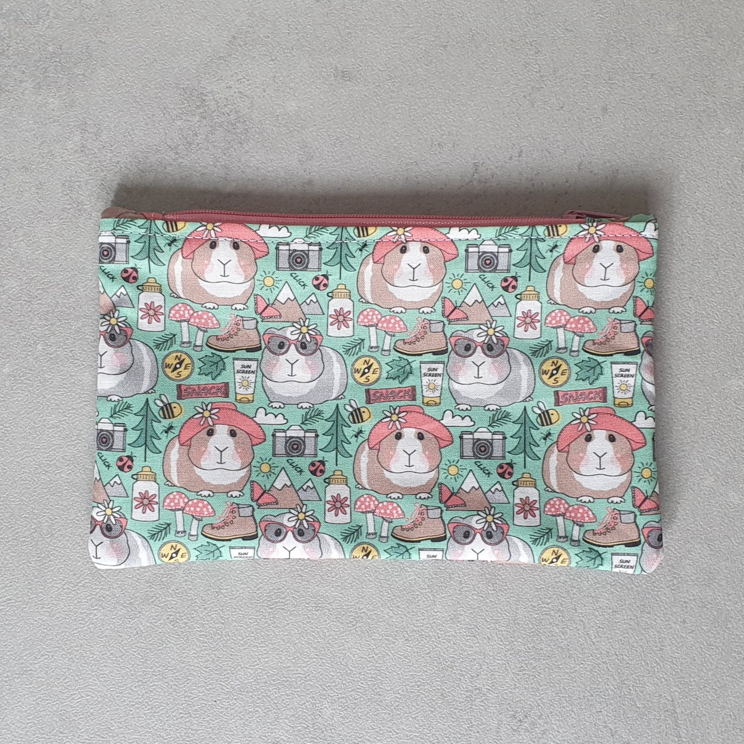 Kosmetiktasche mit Meerschweinchen Motiv
